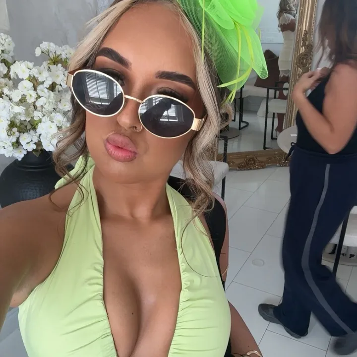 ebonysharkeyxx