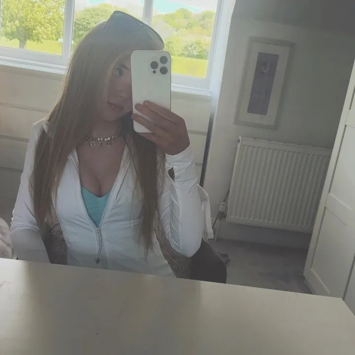 @maddiechristiexx