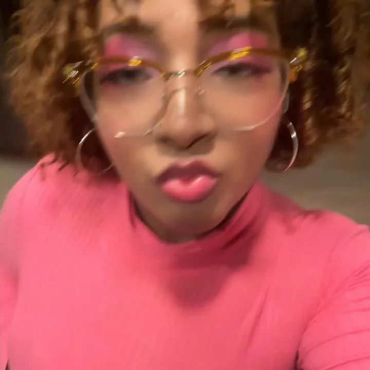 @officialayleks