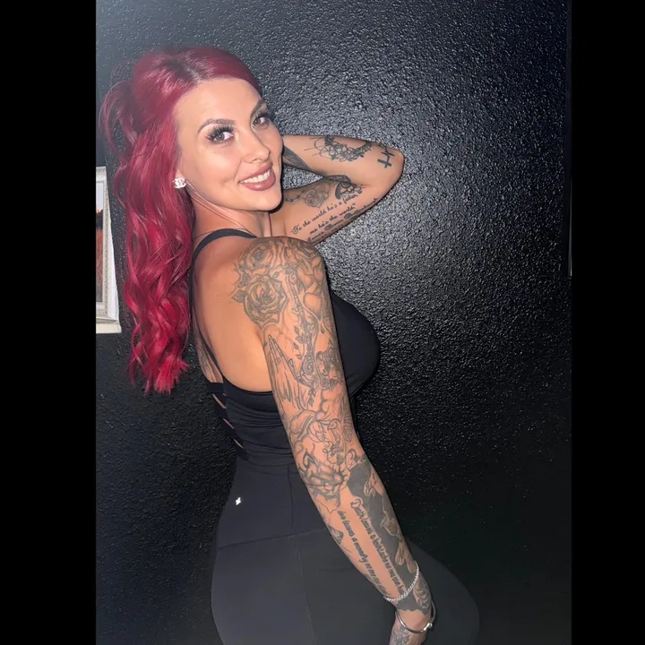 @.tattedmama44