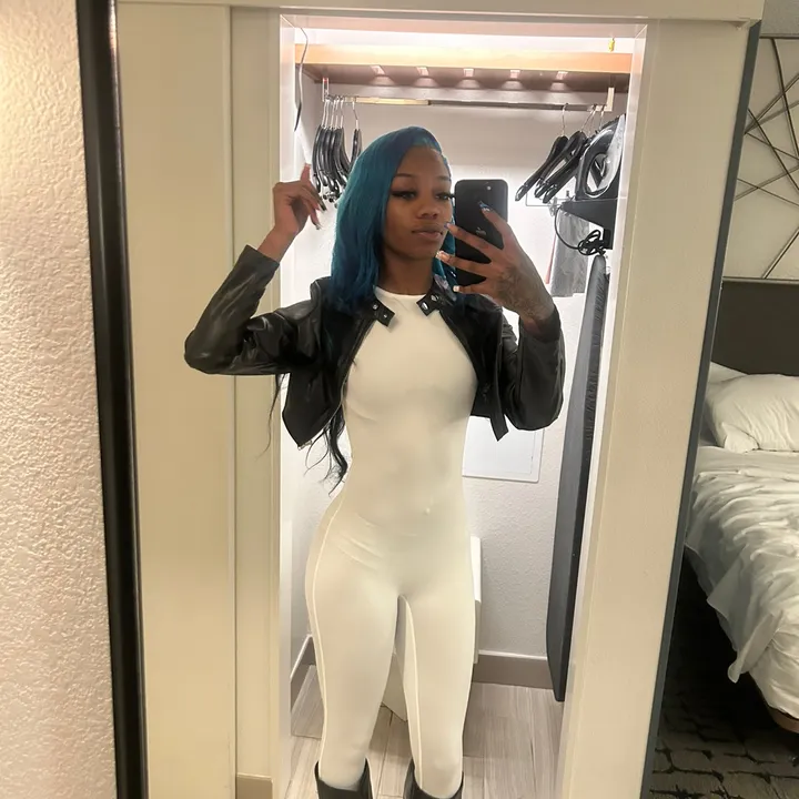 @_.jayyluvs