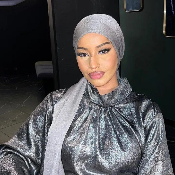 @samira.zhm