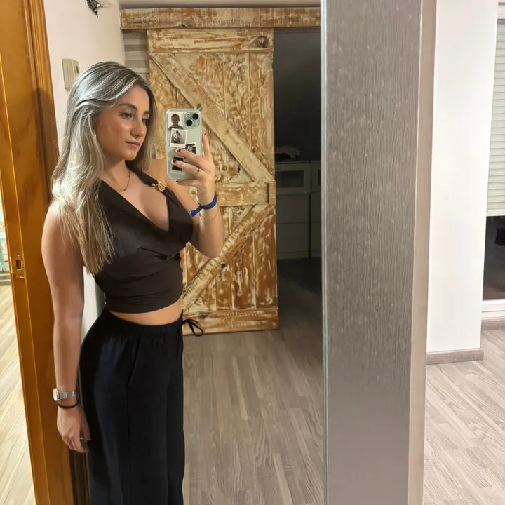 @moniicameelero