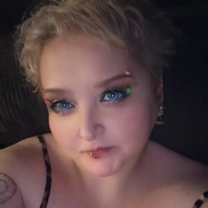 @karalina_skye