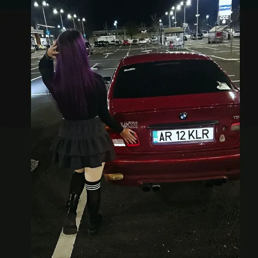 @ade.adelina15