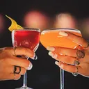@2girls1bar_
