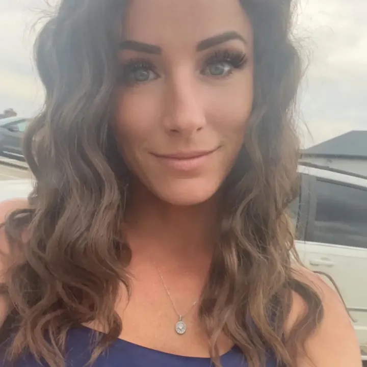_e_lynn_influencer