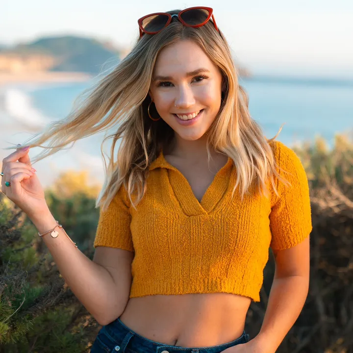 @carlybelle