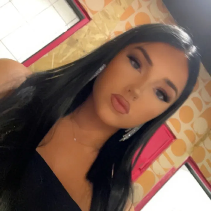 @youcantfindlorenaa
