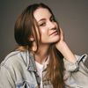 anna.brown851