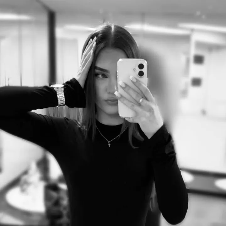 @iitsnikolaa