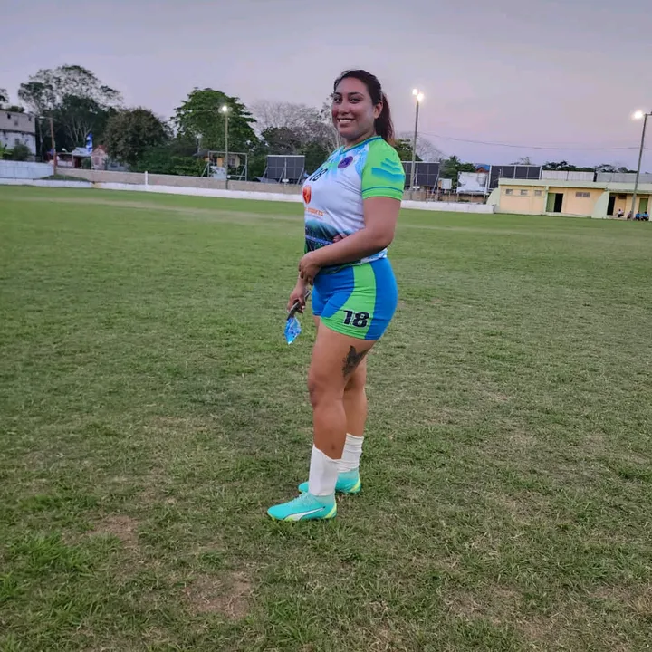 rachelavelar2