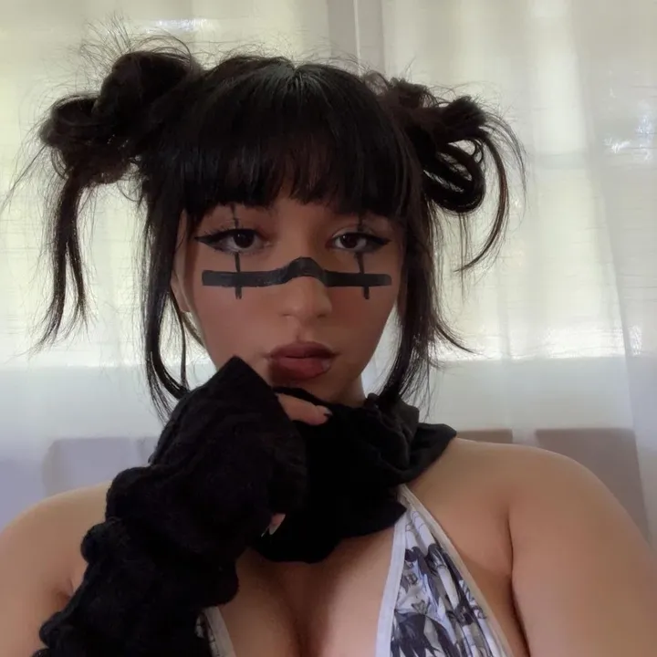 @lilmidnightsnack