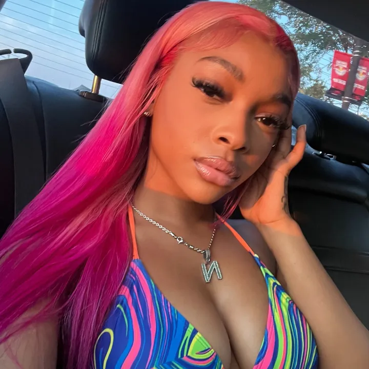 @naavoguee