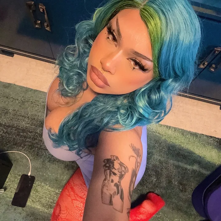 @blueberrytoast_