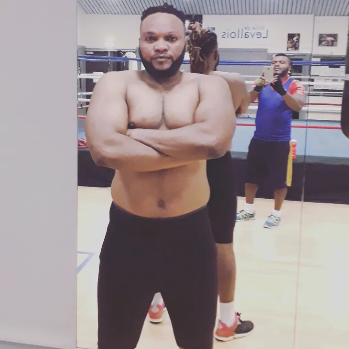 @imbattabletshourambomale