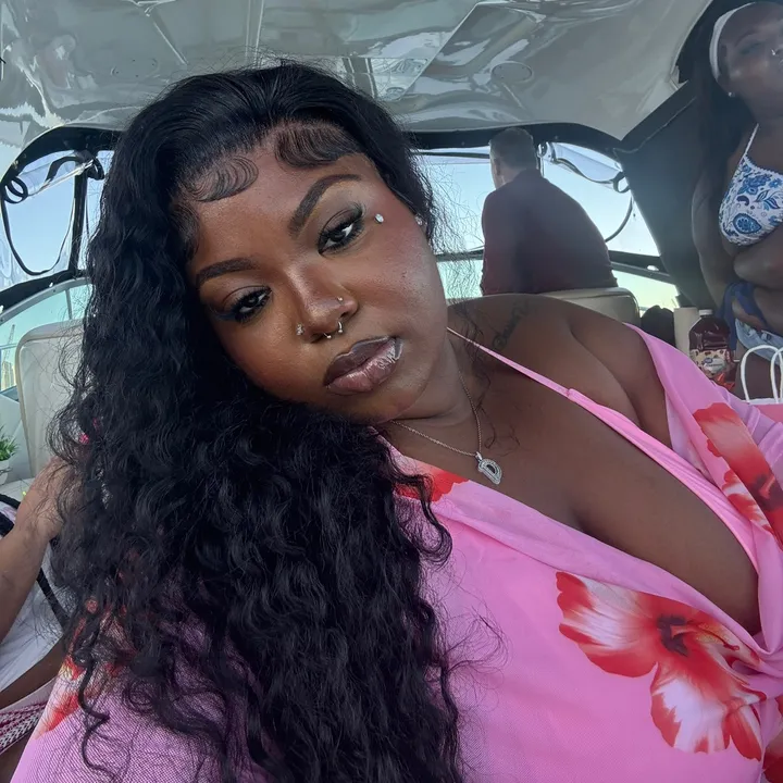 @mzjoidvyne