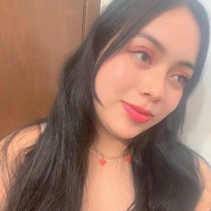 @nicolrvela8
