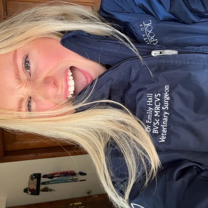 em.the.equine.vet