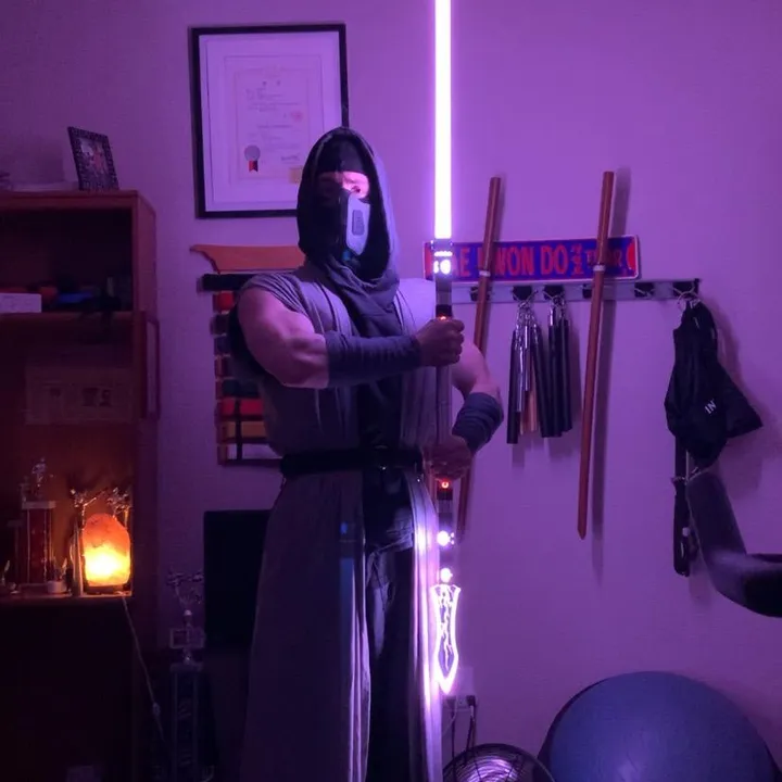 sir_lift_a_lot_sabers