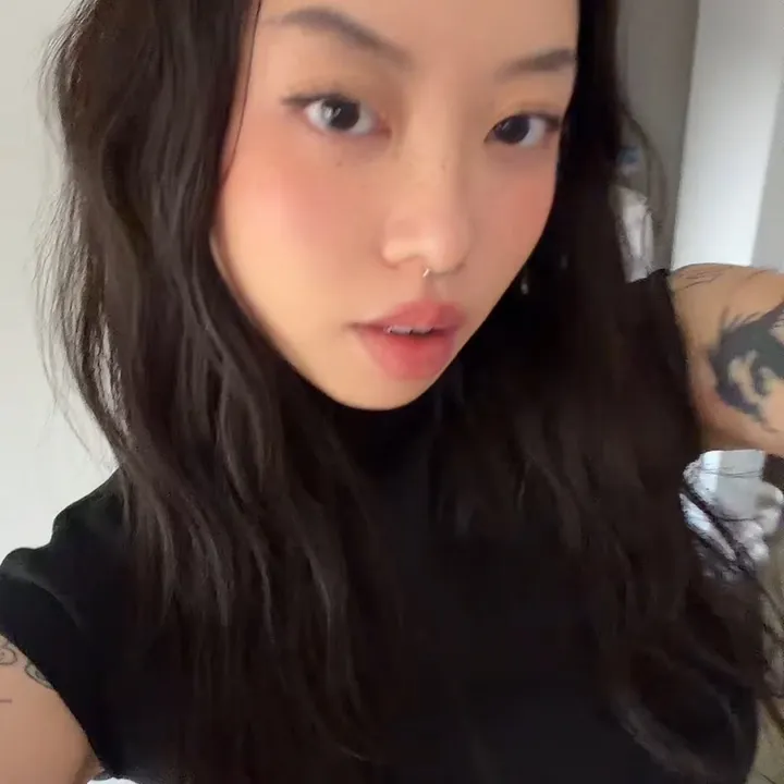 @maclovespizzarolls