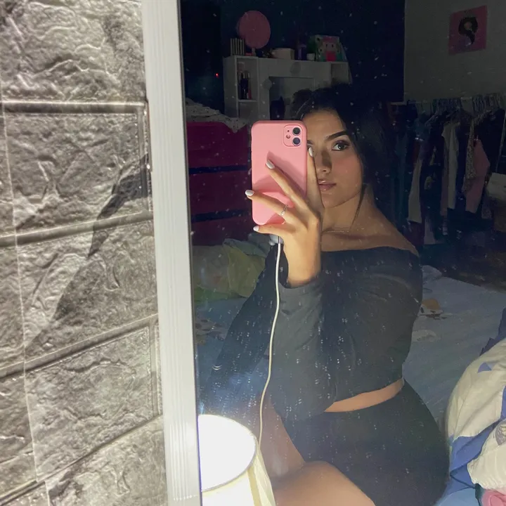 karlyzambranoo