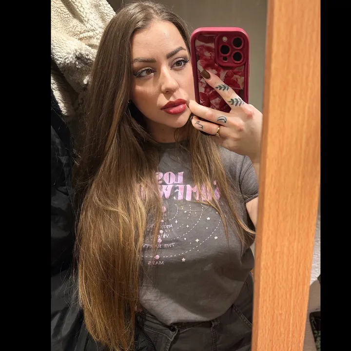 @moniminaj