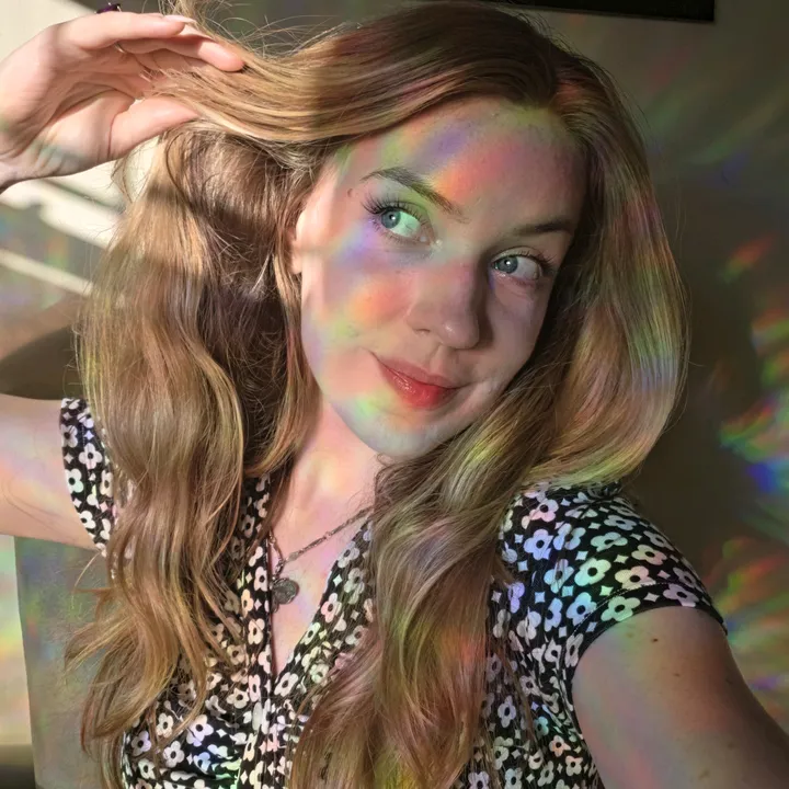iamzoearnold