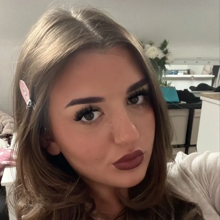 izzygabriellaa