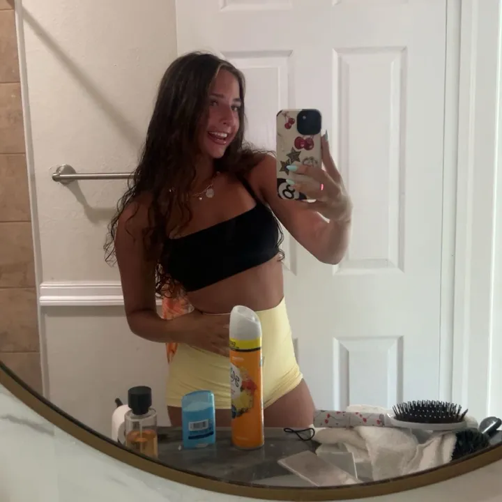 @samanthazrikann