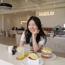 @narheekim