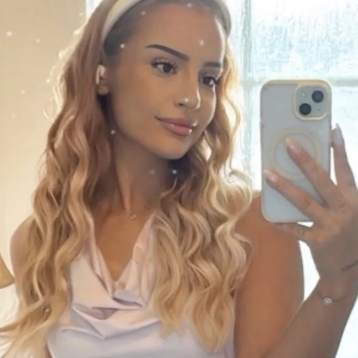 @julieforfot