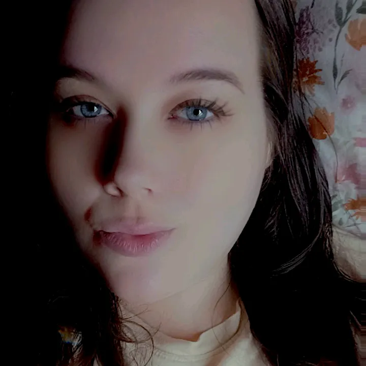 blue_eyed_leo.queen91