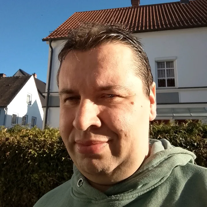 michael.hoffmann