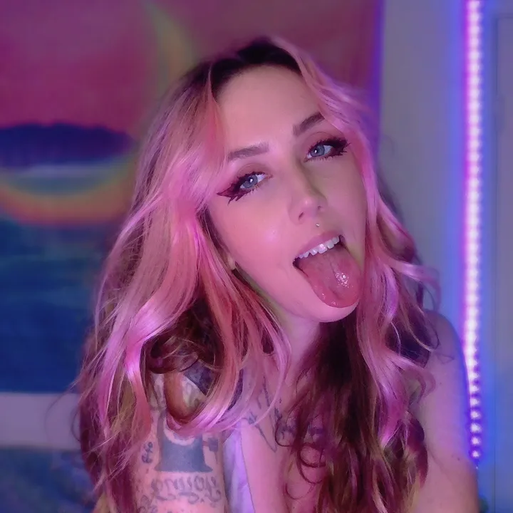 live_on_roseswickedweb