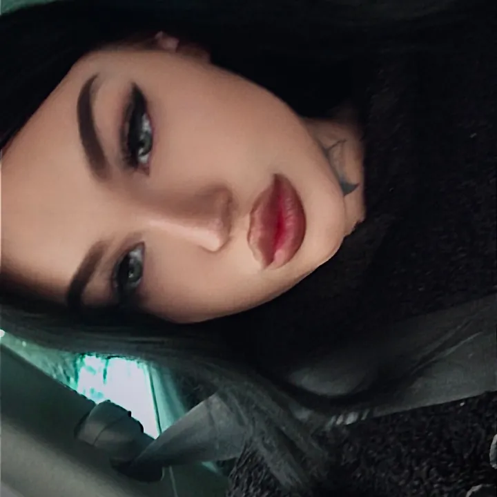 @dzejbusiaa
