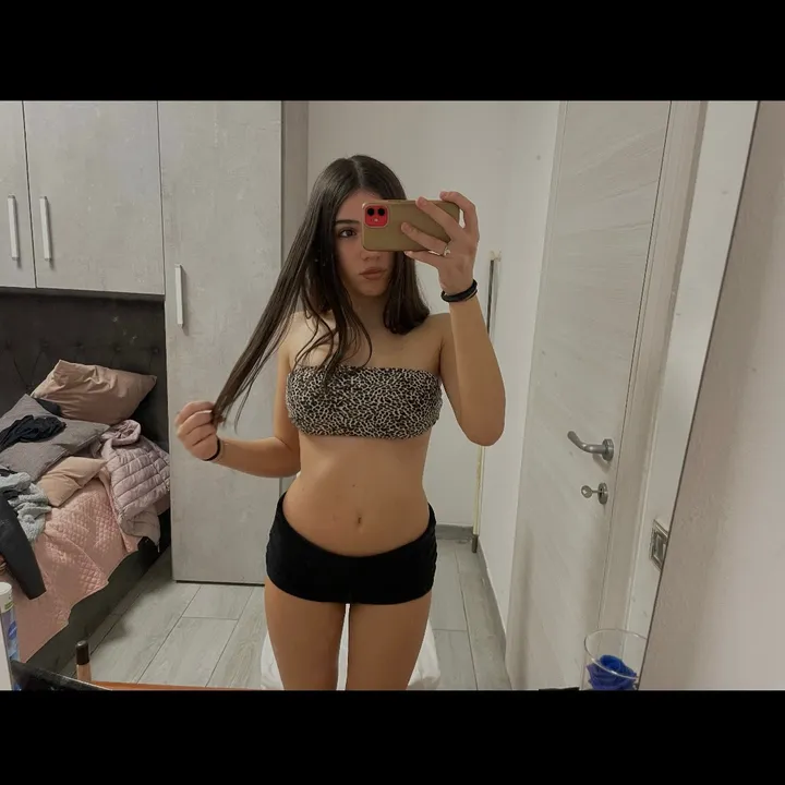 @tessa_mirri