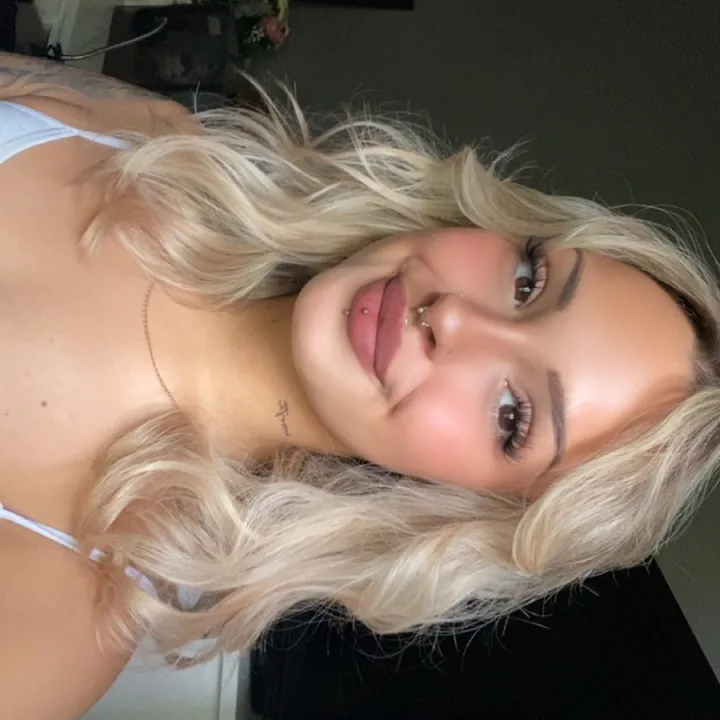 @noonebutlea
