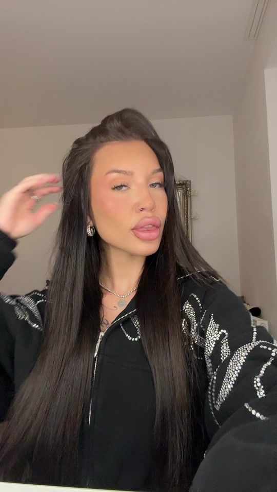 TikTok video thumbnail by emiaemu2