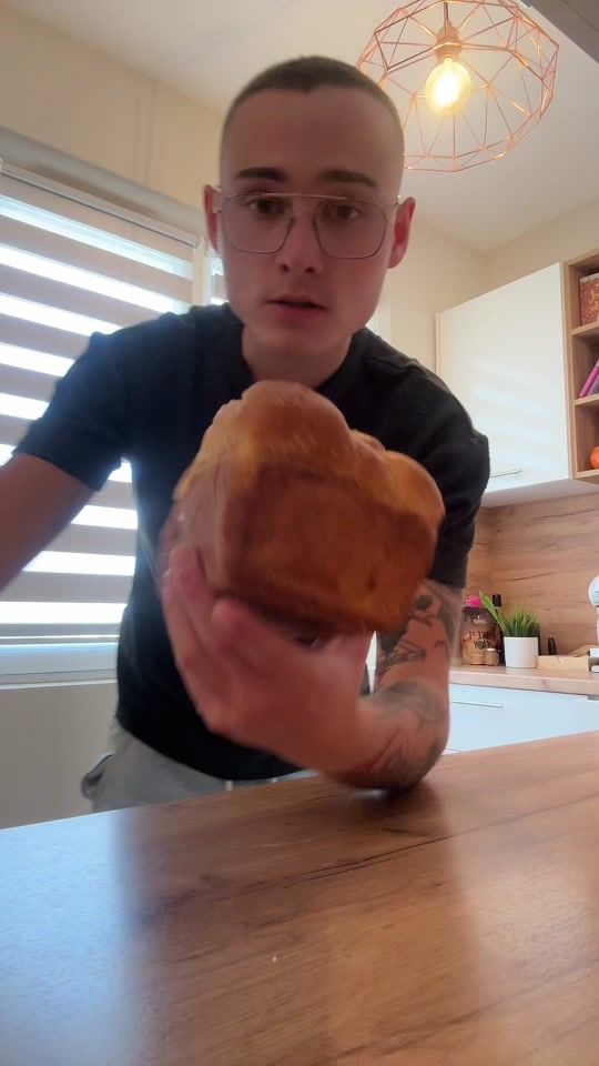 TikTok video thumbnail by k.a_bookshelf
