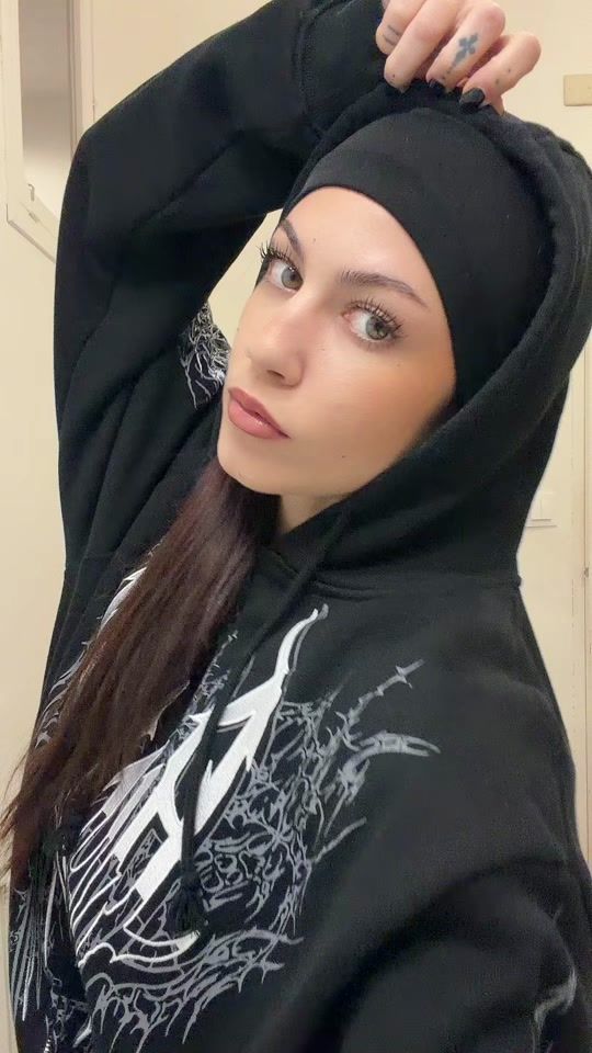 TikTok video thumbnail by amelbrtt