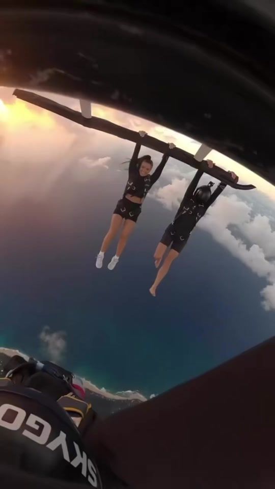 TikTok video thumbnail by dancetoktrends
