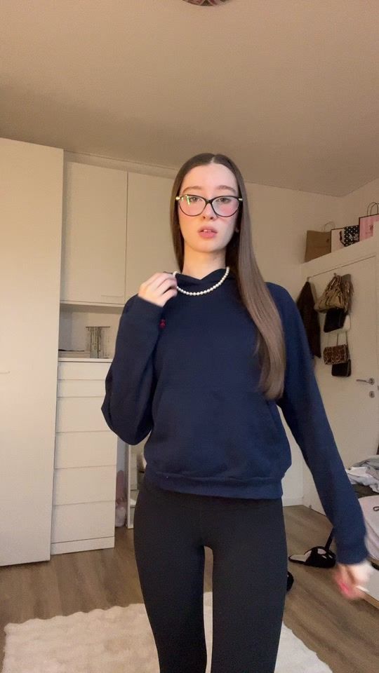 TikTok video thumbnail by francescaa.albaa