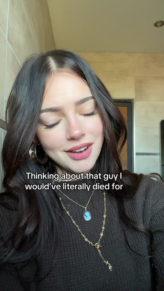 TikTok video thumbnail by alexia._tz