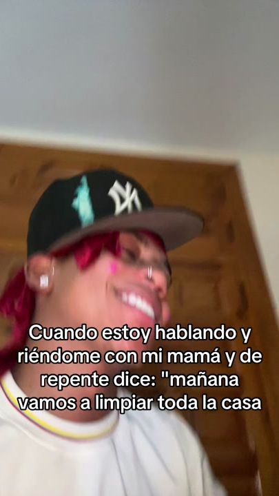 TikTok using Imitadora