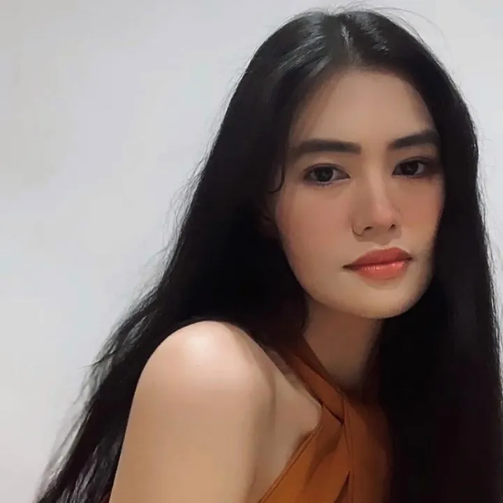 @rheacaguete