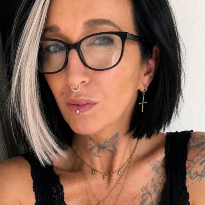 @_danniii_official