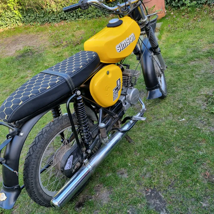 @pete_zwetakt