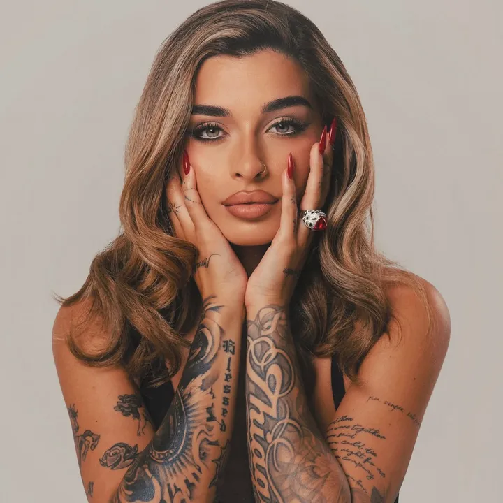 @sofiacrisafulli