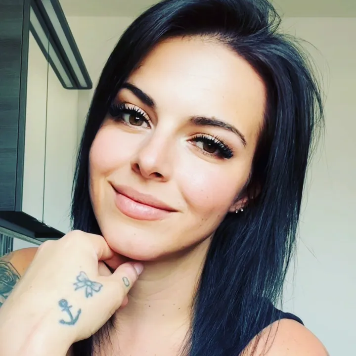 @niinisworld